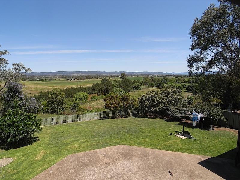 9 MacKenzie Street, Aberdeen NSW 2336