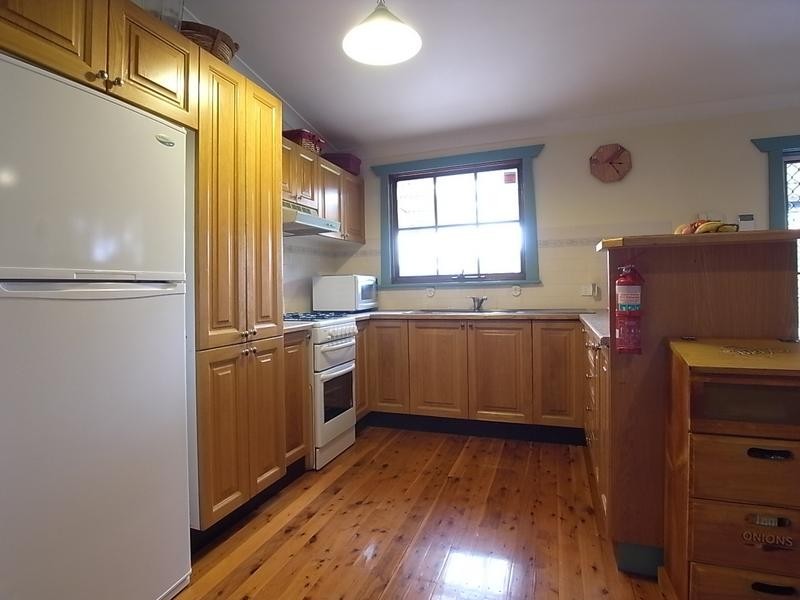 10 Wilson Street, Muswellbrook NSW 2333