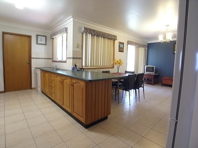 10 Marlock Place, Muswellbrook NSW 2333