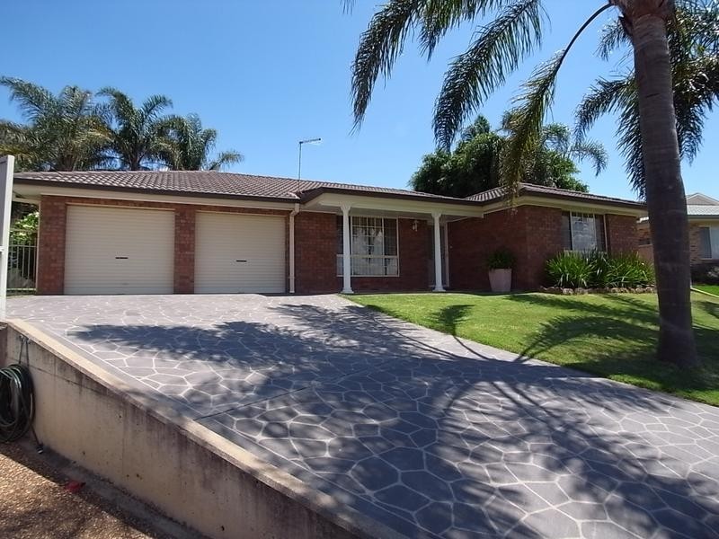 10 Marlock Place, Muswellbrook NSW 2333