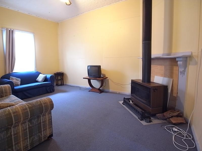 33 McAdams Street, Aberdeen NSW 2336