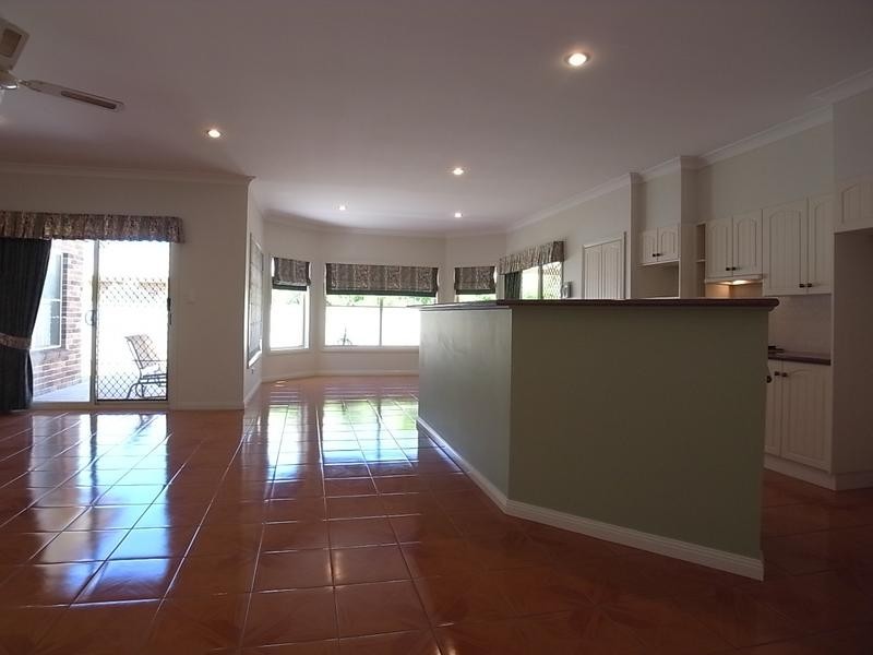 6 St Andrews Place, Muswellbrook NSW 2333