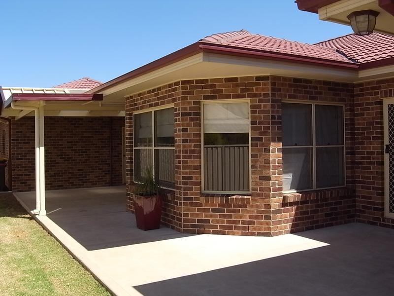 6 St Andrews Place, Muswellbrook NSW 2333