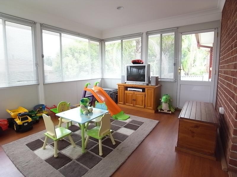 7 Almeria Glen, Muswellbrook NSW 2333