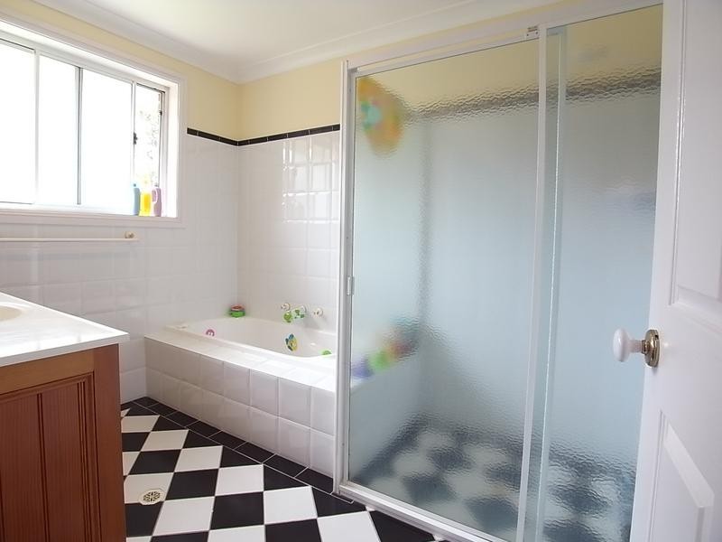 7 Almeria Glen, Muswellbrook NSW 2333