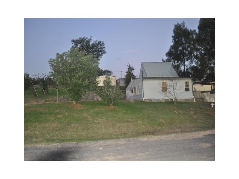 2 Kyuga Street, Aberdeen NSW 2336