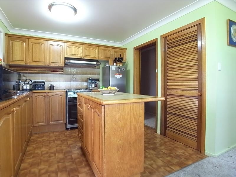 156 MacQueen Street, Aberdeen NSW 2336