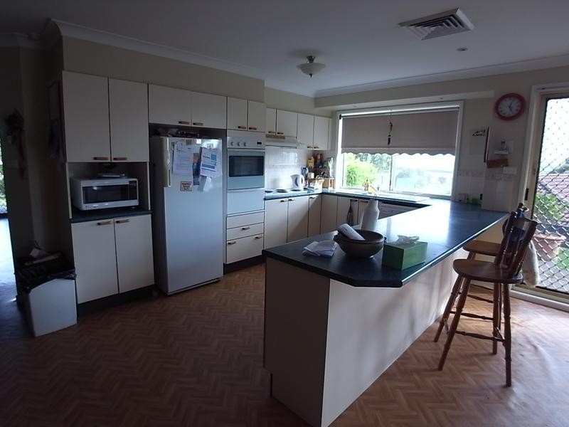 120 St Andrews Street, Aberdeen NSW 2336