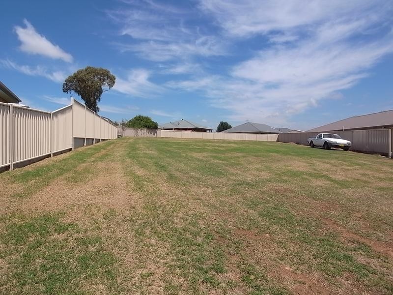 13 Northerly Close, Muswellbrook NSW 2333