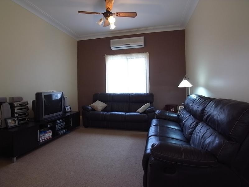 5 Clifford Street, Muswellbrook NSW 2333