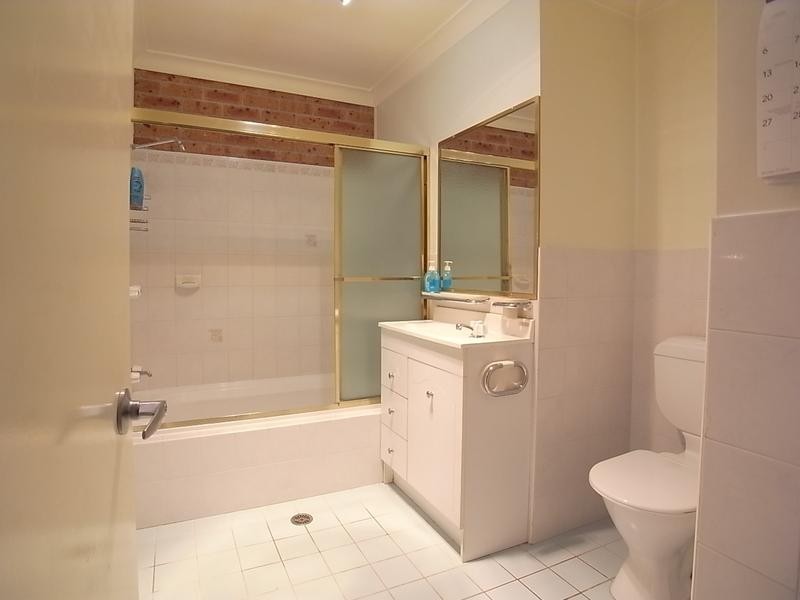 1/6 Hakea Drive, Muswellbrook NSW 2333