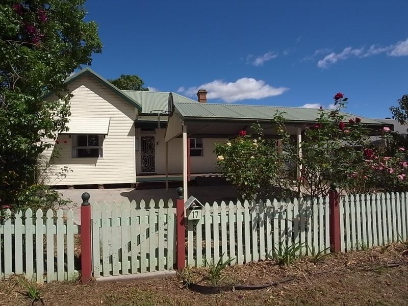 17 Turanville Avenue, Muswellbrook NSW 2333
