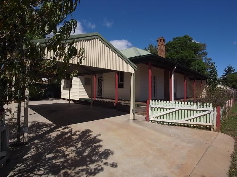 17 Turanville Avenue, Muswellbrook NSW 2333