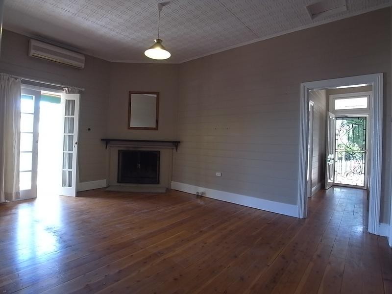 17 Turanville Avenue, Muswellbrook NSW 2333