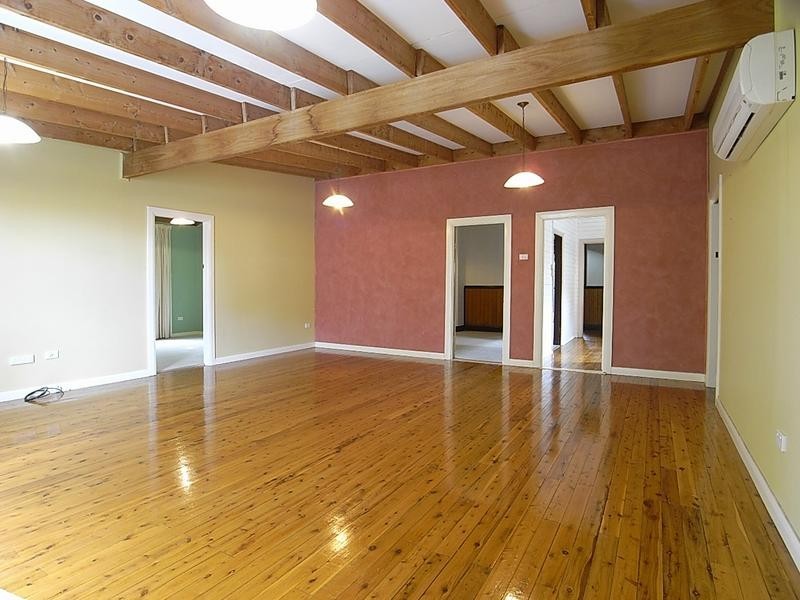 15 Flanders Avenue, Muswellbrook NSW 2333