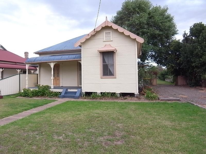 33 McAdam Street, Aberdeen NSW 2336