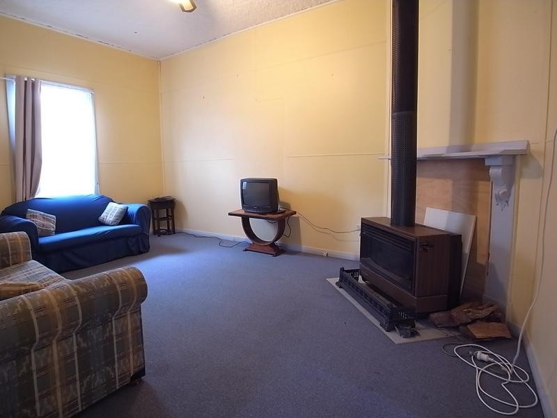 33 McAdam Street, Aberdeen NSW 2336