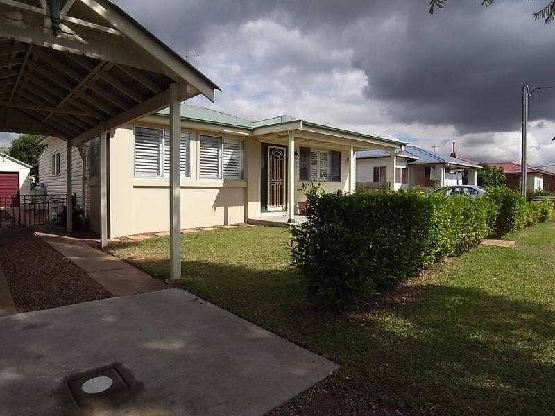 13 Bligh Lane, Muswellbrook NSW 2333