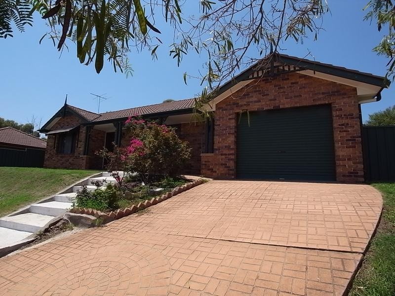 11 Peppermint Road, Muswellbrook NSW 2333