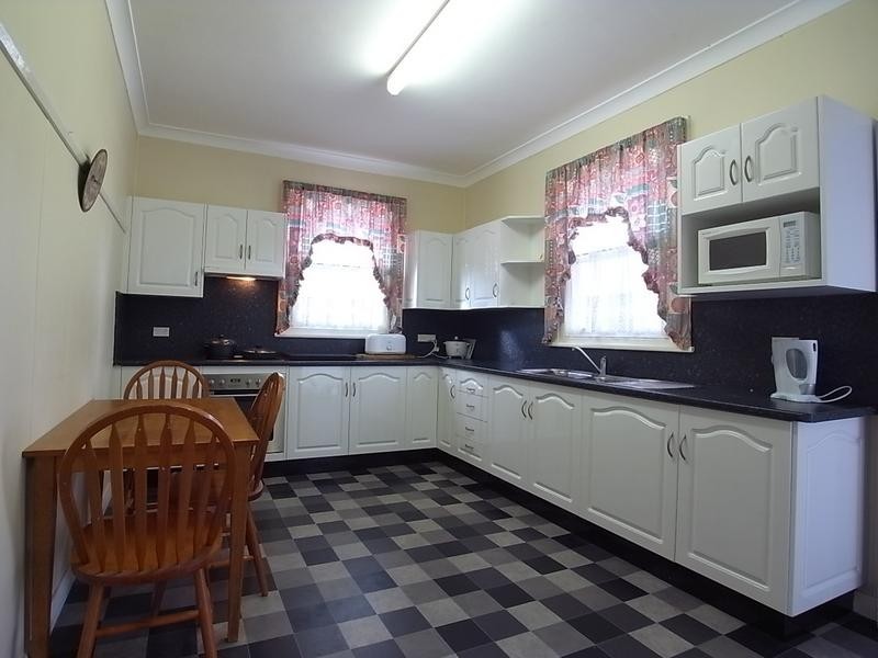 43 Brentwood Street, Muswellbrook NSW 2333