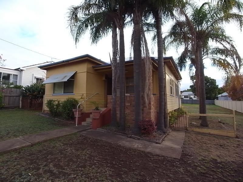 22 Roger Street, Muswellbrook NSW 2333