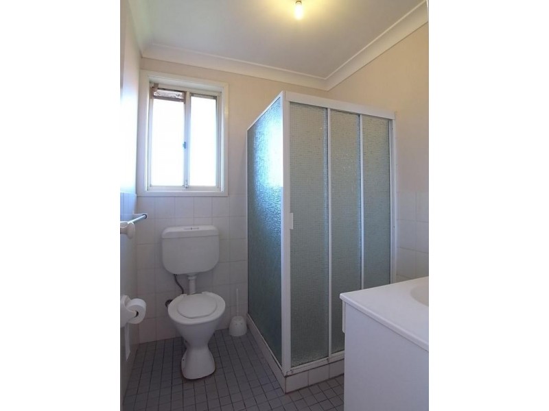 2/1 Wandoo Close, Muswellbrook NSW 2333
