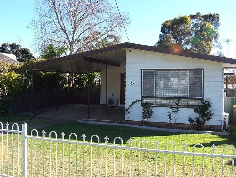 32 Brecht Street, Muswellbrook NSW 2333