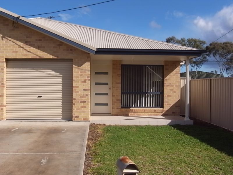 2/6 Foley Lane, Muswellbrook NSW 2333