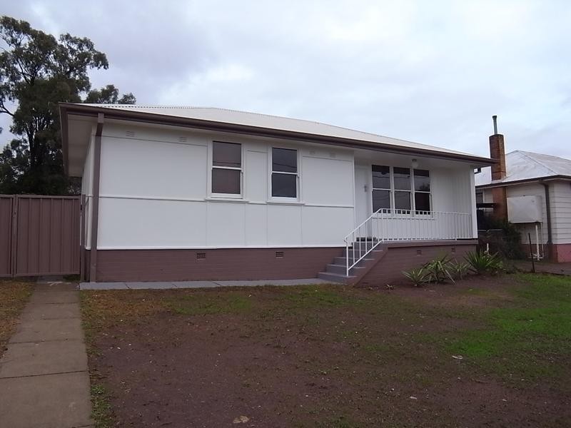 51 Skellatar Street, Muswellbrook NSW 2333