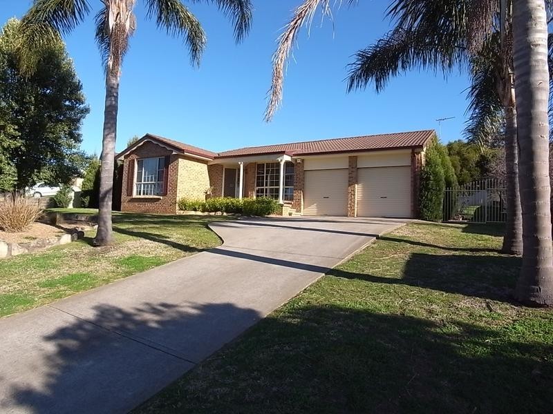 33 Cousins Street, Muswellbrook NSW 2333