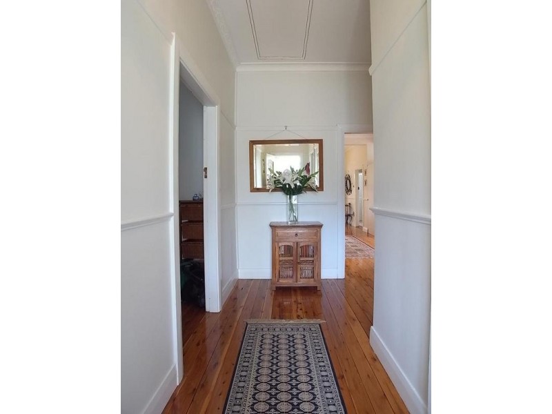 27 Clendinning Street, Muswellbrook NSW 2333