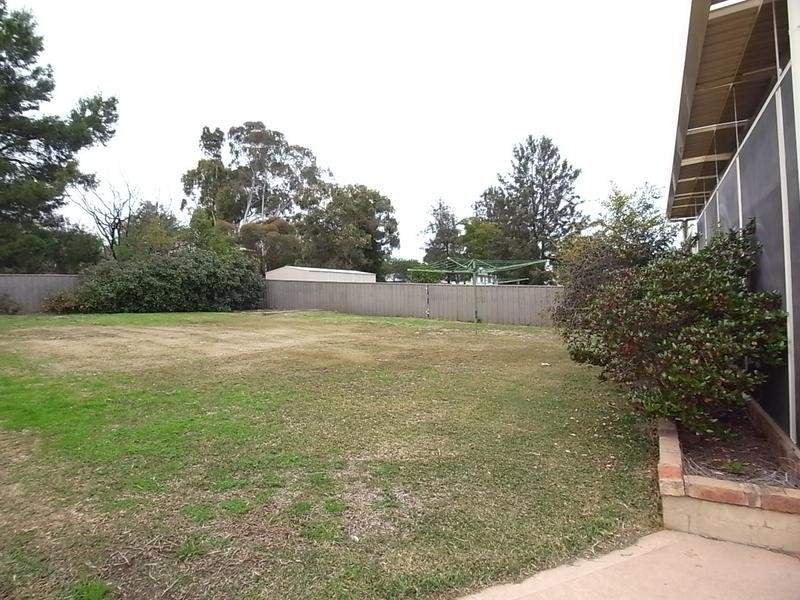 27 Clendinning Street, Muswellbrook NSW 2333