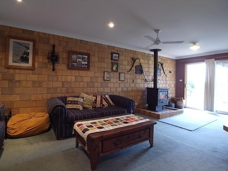 1910 Turanville Road, Scone NSW 2337