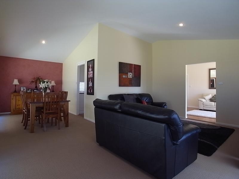 6 Arlingham Close, Muswellbrook NSW 2333
