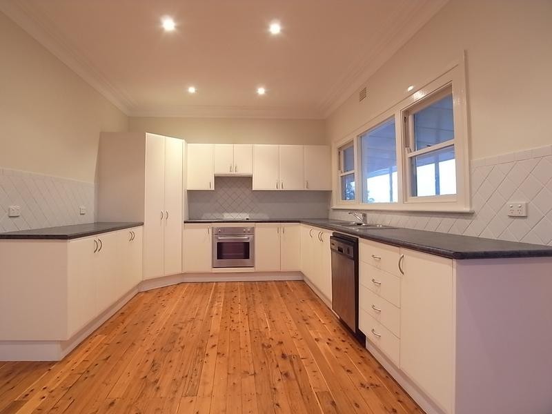 10 Dumaresq Street, Muswellbrook NSW 2333