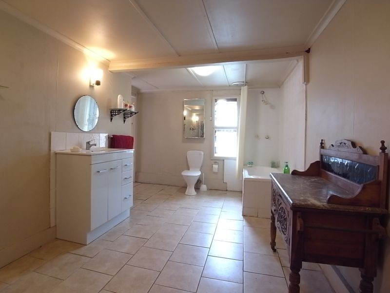 70 MacQueen Street, Aberdeen NSW 2336