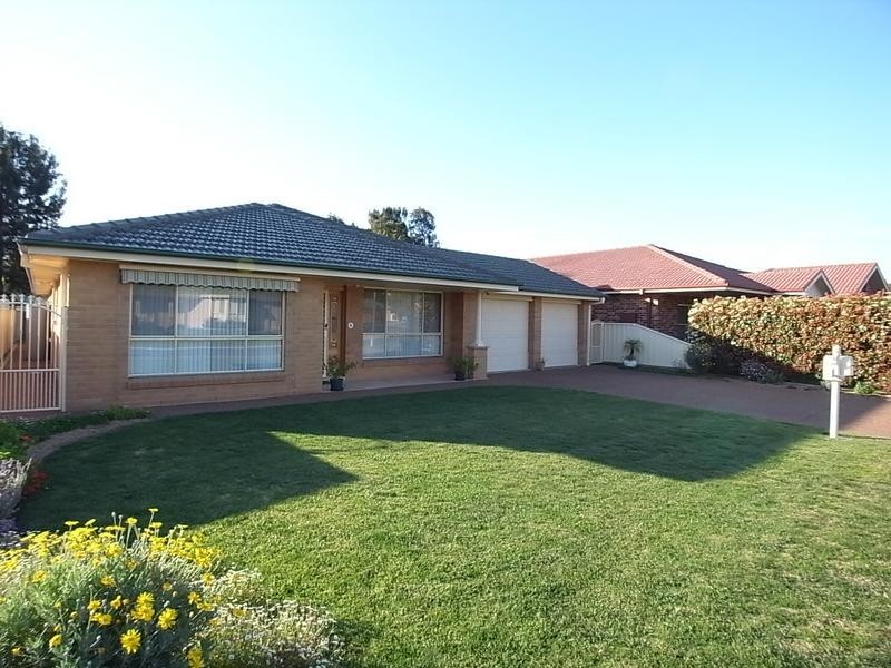 4 St Andrews Place, Muswellbrook NSW 2333