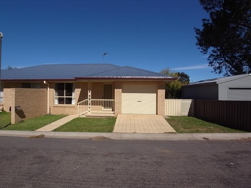 2B Doyle Lane, Muswellbrook NSW 2333