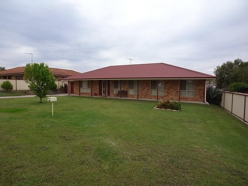 138 Segenhoe Street, Aberdeen NSW 2336