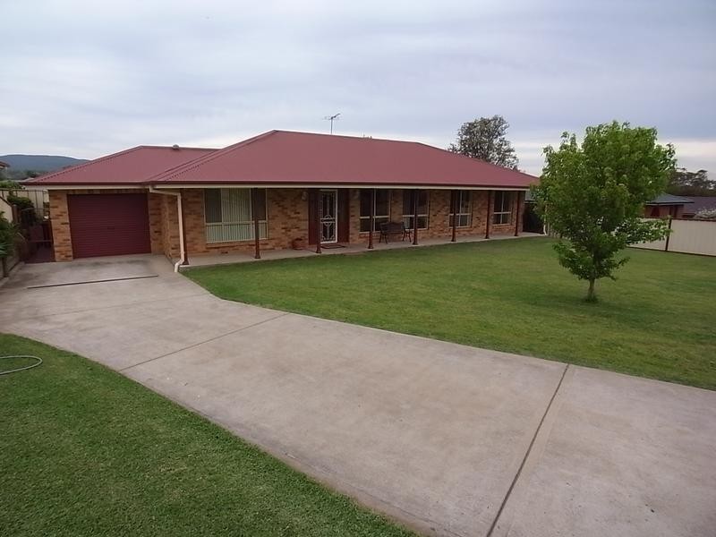 138 Segenhoe Street, Aberdeen NSW 2336