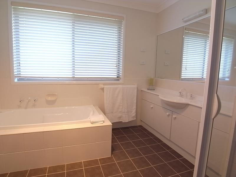 131 Graeme Street, Aberdeen NSW 2336