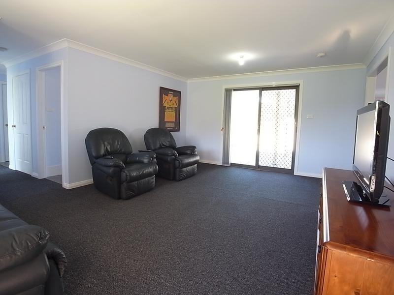 10 Alexander Close, Aberdeen NSW 2336
