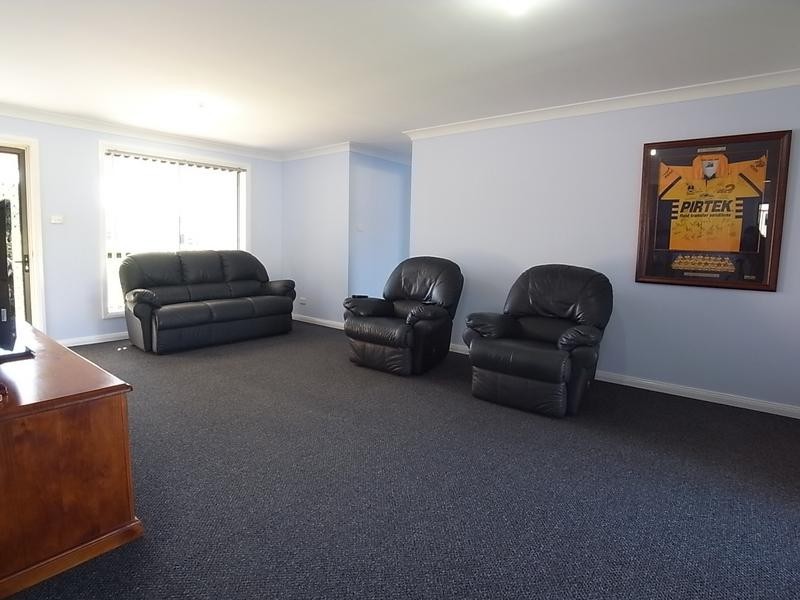 10 Alexander Close, Aberdeen NSW 2336