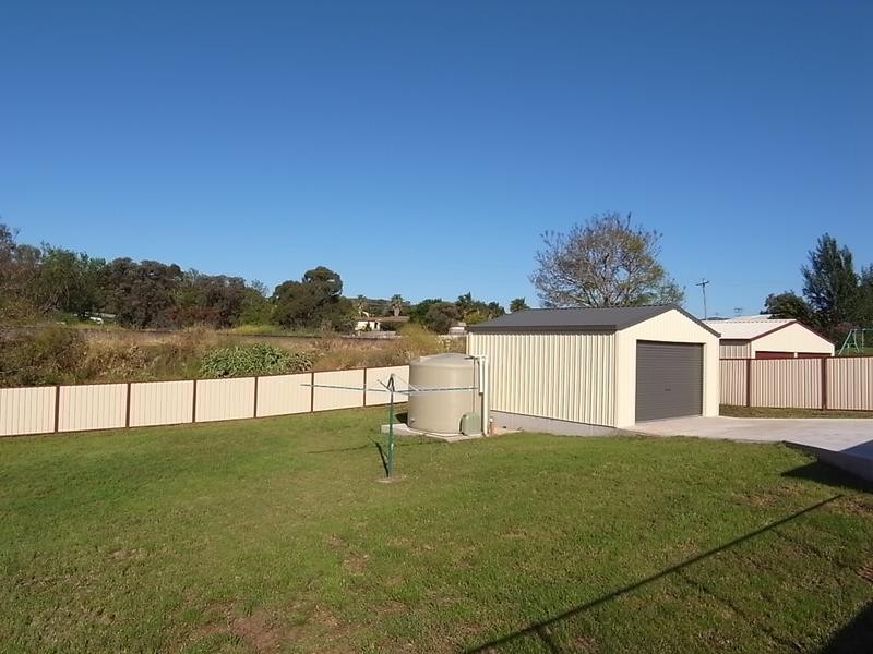 10 Alexander Close, Aberdeen NSW 2336