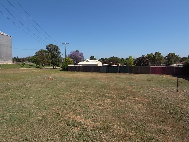 136-138 MacQueen Street, Aberdeen NSW 2336