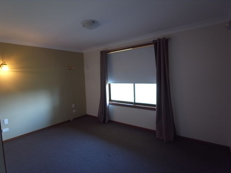 94 St Andrew Street, Aberdeen NSW 2336