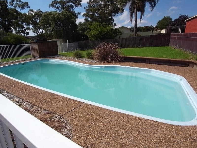 94 St Andrew Street, Aberdeen NSW 2336