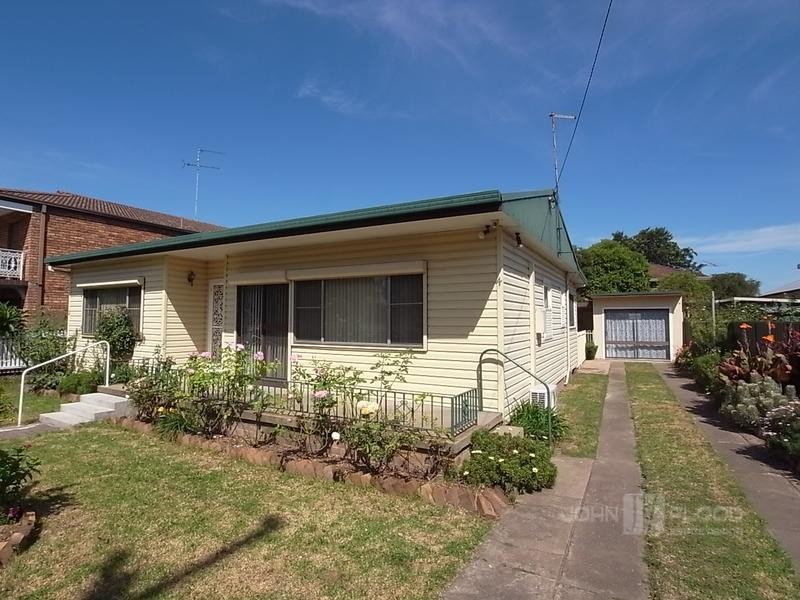 4 Bell Street, Muswellbrook NSW 2333