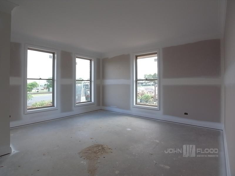 1 & 2/81 St Andrews Street, Aberdeen NSW 2336