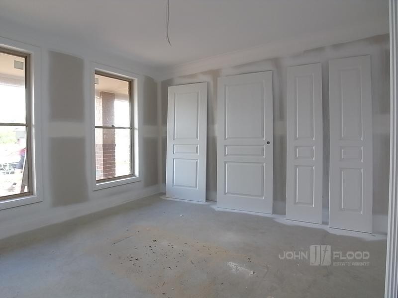 1 & 2/81 St Andrews Street, Aberdeen NSW 2336